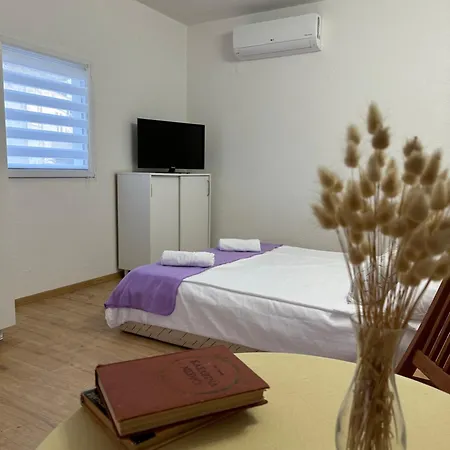 Studio Rudina - Starigrad 2Km * Rudina